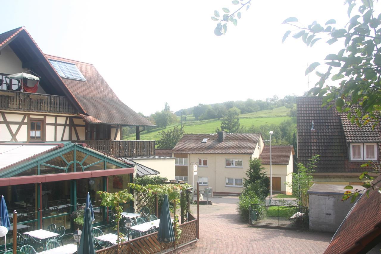 Inn Landgasthof "Zur Gemutlichkeit" Mombris Exterior photo